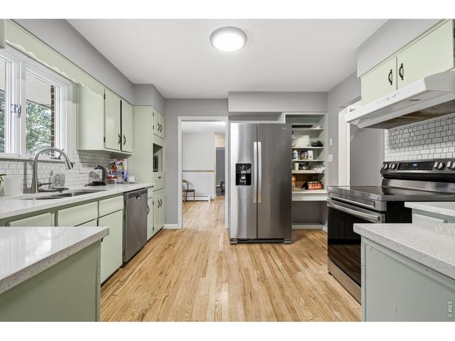 595 Beauprez Ave, Lafayette, CO 80026