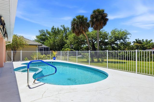 10 ARLINGTON DRIVE, Placida, FL 33946