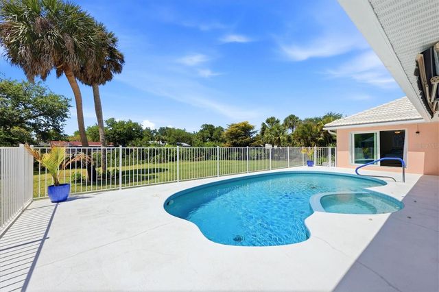 10 ARLINGTON DRIVE, Placida, FL 33946