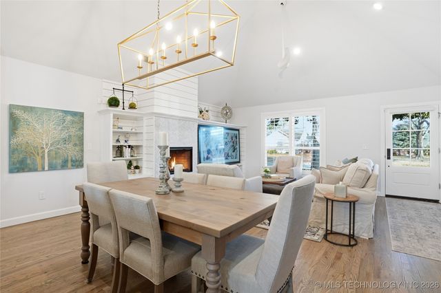 2518 E 17th Street, Tulsa, OK 74104