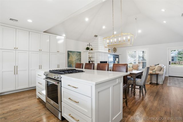 2518 E 17th Street, Tulsa, OK 74104