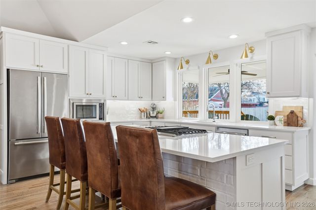 2518 E 17th Street, Tulsa, OK 74104