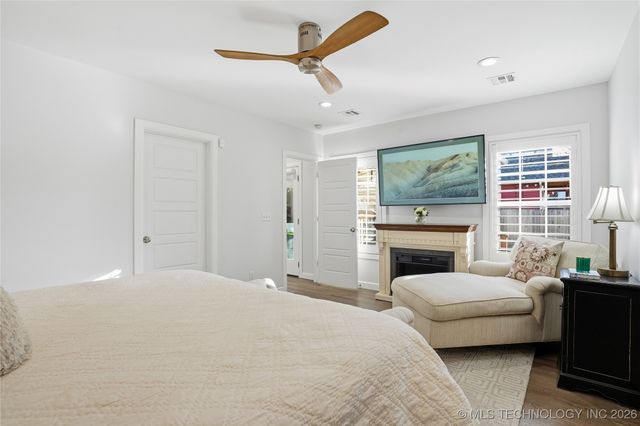 2518 E 17th Street, Tulsa, OK 74104