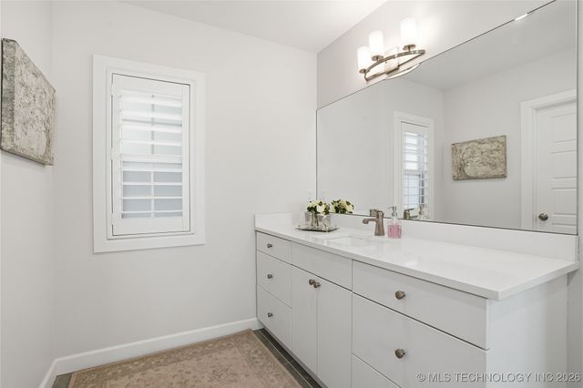 2518 E 17th Street, Tulsa, OK 74104