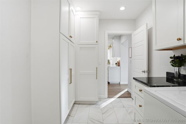 2518 E 17th Street, Tulsa, OK 74104