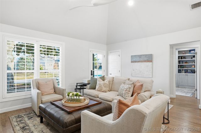 2518 E 17th Street, Tulsa, OK 74104