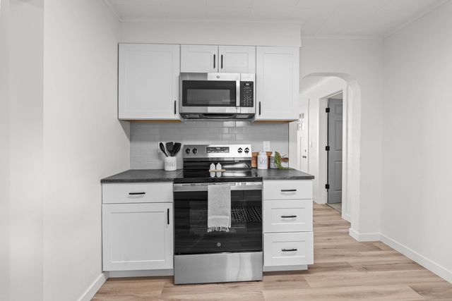 2218 E 4th Ave, Spokane, WA 99202