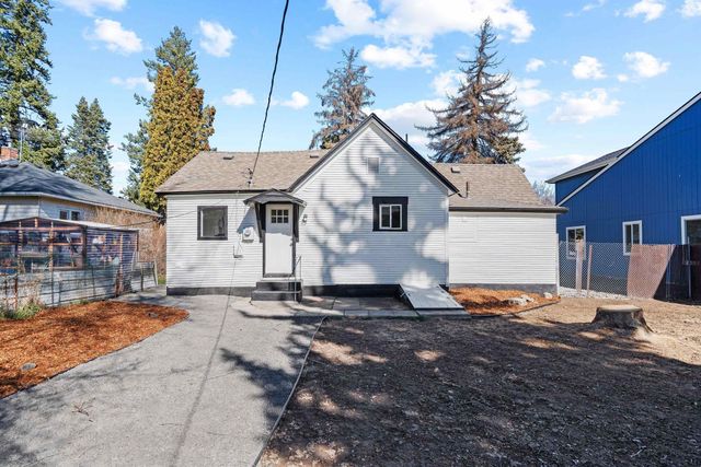 2218 E 4th Ave, Spokane, WA 99202
