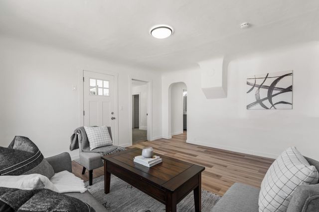 2218 E 4th Ave, Spokane, WA 99202