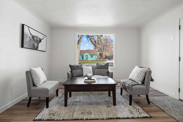 2218 E 4th Ave, Spokane, WA 99202