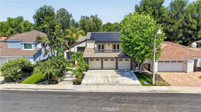 22882 Pocetas, Mission Viejo, CA 92692