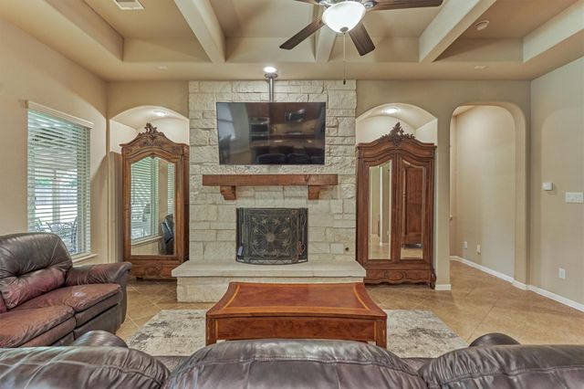 21007 Courtly Manner Court, Tomball, TX 77375