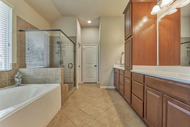 21007 Courtly Manner Court, Tomball, TX 77375