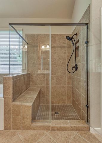21007 Courtly Manner Court, Tomball, TX 77375