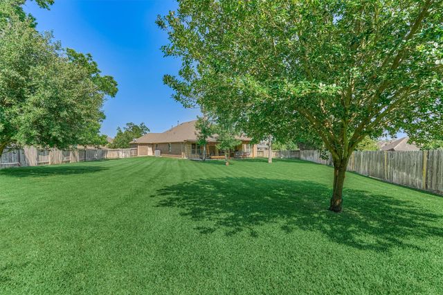 21007 Courtly Manner Court, Tomball, TX 77375