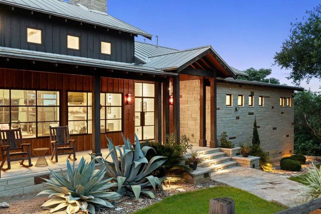 510 Blanco River Ranch RD, San Marcos, TX 78666