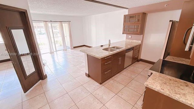 470 S Park Road 7104, Hollywood, FL 33021