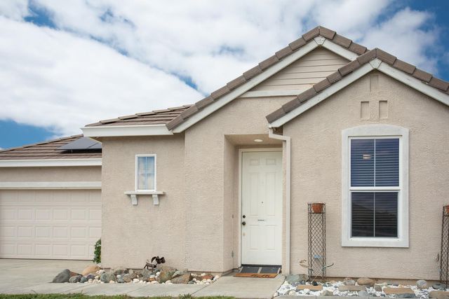 2123 August Way, Olivehurst, CA 95961