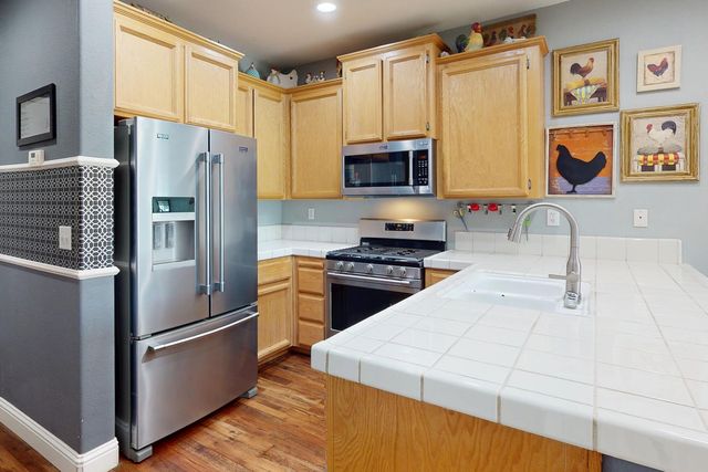 2123 August Way, Olivehurst, CA 95961