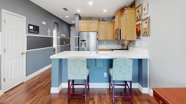 2123 August Way, Olivehurst, CA 95961