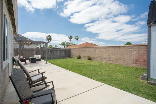 2123 August Way, Olivehurst, CA 95961
