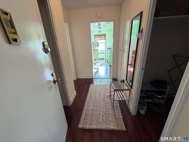30 Glenbrook Road 8C, Stamford, CT 06902