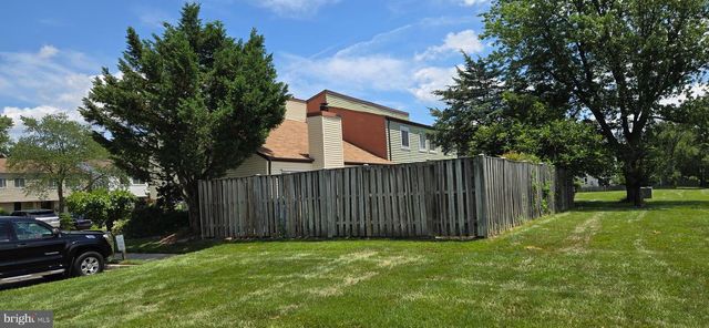 350 JUNIPER CT, Herndon, VA 20170