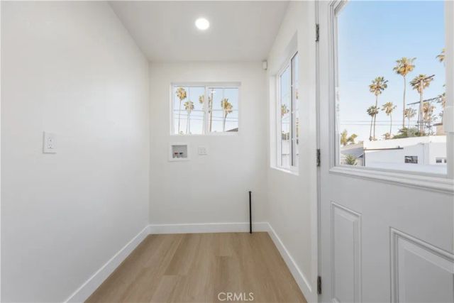 5612 S Rimpau, Los Angeles, CA 90043