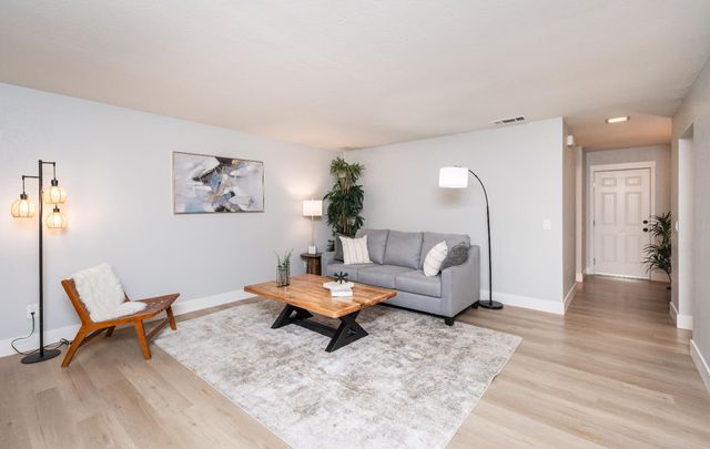 4062 Quarry Ct, Loomis, CA 95650
