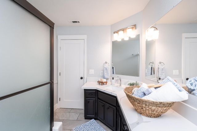 4062 Quarry Ct, Loomis, CA 95650