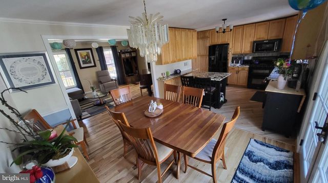 8001 POSTOAK RD, Potomac, MD 20854