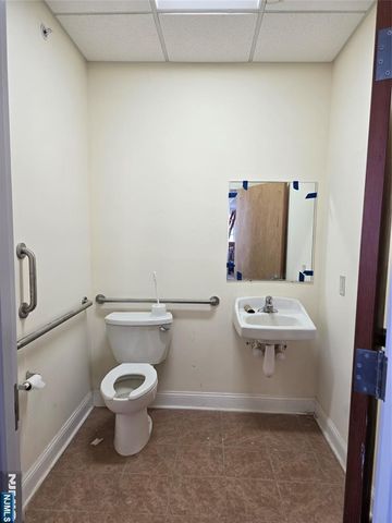 144 Belmont Avenue 201, Belleville, NJ 07109