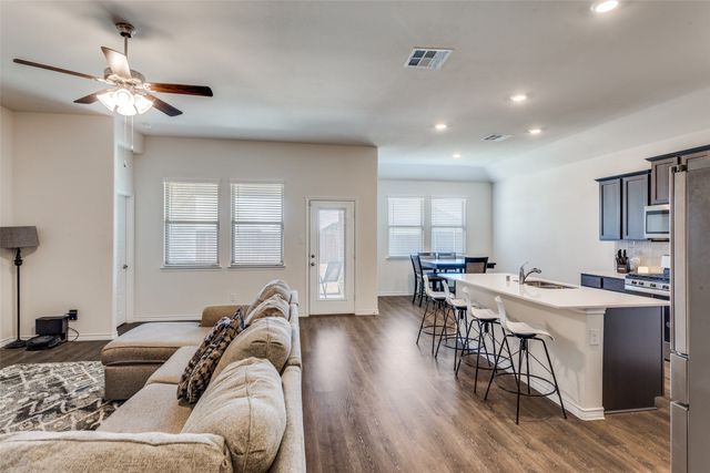 206 Mockingbird Way, Caddo Mills, TX 75135