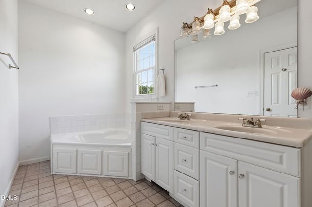 1118 Warren Road, Erwin, NC 28339
