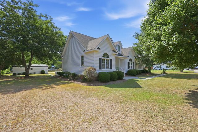 1118 Warren Road, Erwin, NC 28339