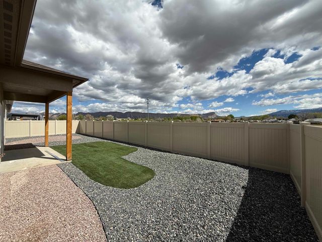 670 Sunset Valley Street, Grand Junction, CO 81504