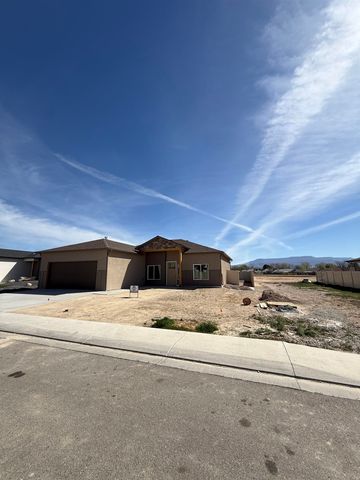 670 Sunset Valley Street, Grand Junction, CO 81504