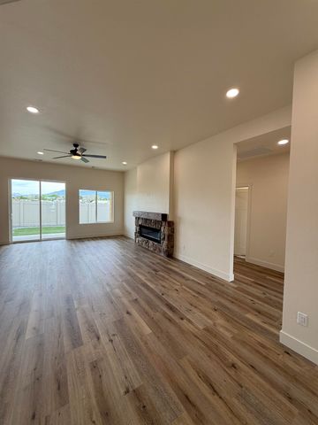 670 Sunset Valley Street, Grand Junction, CO 81504