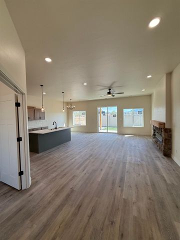 670 Sunset Valley Street, Grand Junction, CO 81504