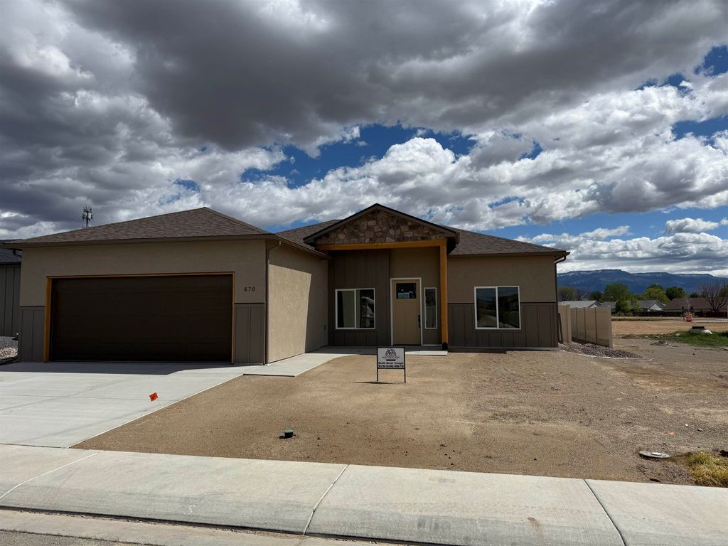 670 Sunset Valley Street, Grand Junction, CO 81504