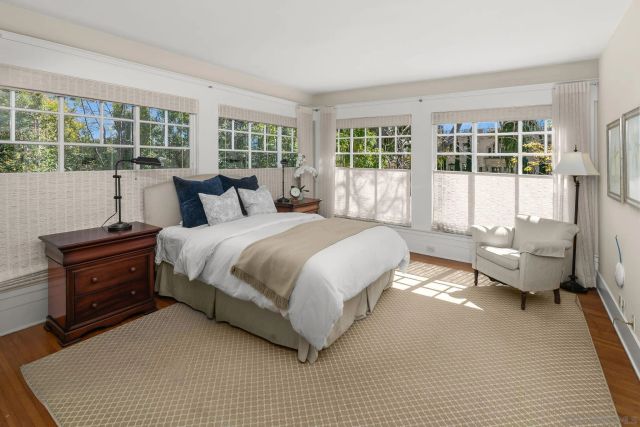 2124 Sunset Blvd, San Diego, CA 92103