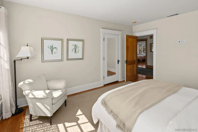 2124 Sunset Blvd, San Diego, CA 92103