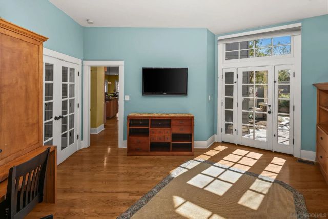 2124 Sunset Blvd, San Diego, CA 92103