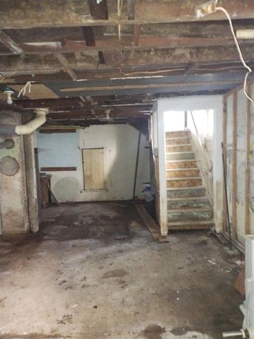 2202 Swayze Street, Flint, MI 48503
