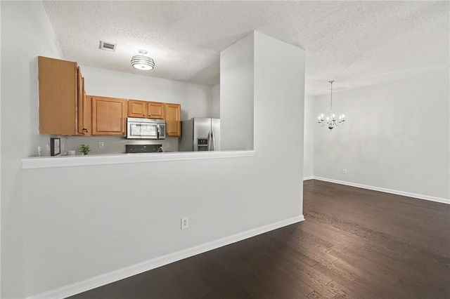 2414 Heritage Park NW Circle 25, Kennesaw, GA 30144