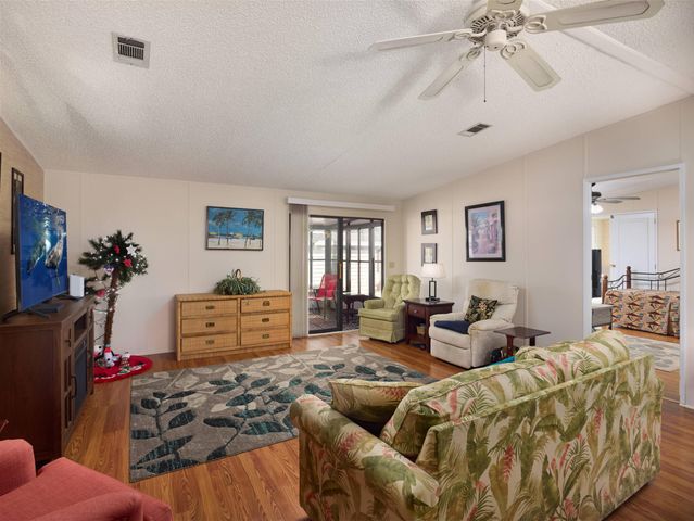 2779 SW Olds Place, Stuart, FL 34997