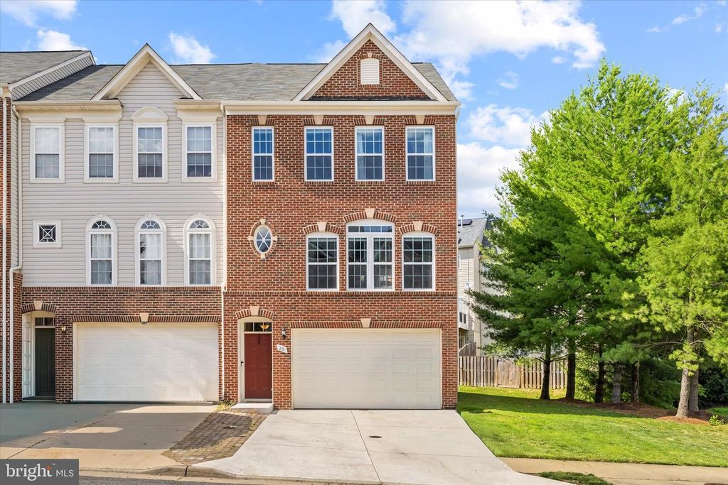 25 HUNTING CREEK LN, Stafford, VA 22556