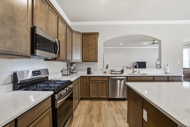 14264 Impala Run Ct, Denham Springs, LA 70726