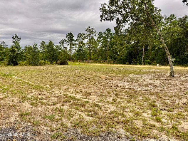 410 LILY Trail, Interlachen, FL 32148