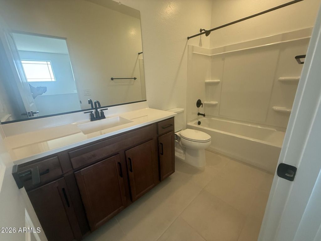 Image 7 of property listing at 25178 W LA SALLE Street, Buckeye, AZ 85326